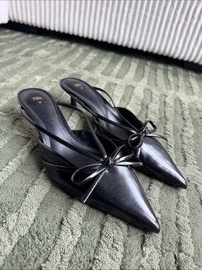 Zara Black Pointed Bow Slingback Mules